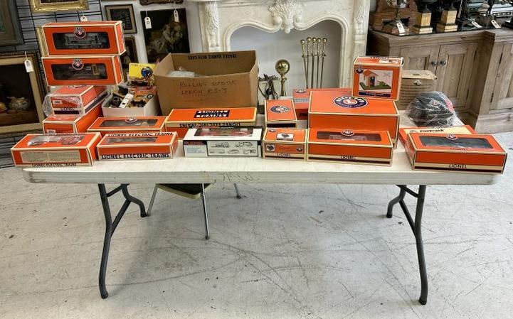 Large lot contemporary LIONEL trains as pictured, in boxes, well taken care of, great lot for dealer (1 of 19)