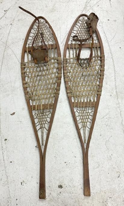 Pair NORTHLAND SKI CO. vintage snowshoes, as is leather straps, just as we found them in an old (1 of 3)