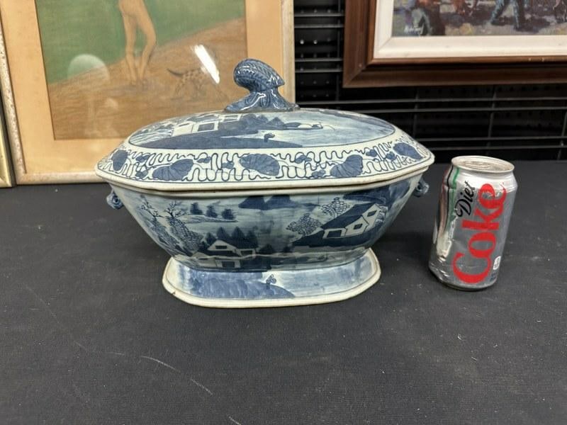 CANTON tureen with lid & boars head handles, nice overall condithin with ( 1 ear on boar head handle: CANTON tureen with lid & boars head handles, nice overall condithin with ( 1 ear on boar head handle is missing ), from six generation farmhouse in Hudson Valley. Measures 13.5" wide x 9" deep x 8" hi