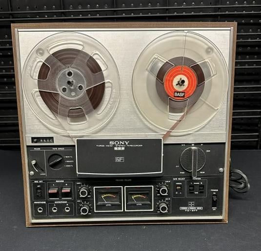 Vintage SONY TC-377 Reel to Reel, powers up. With dust cover.  All stereo & audio equipment in this (1 of 6)