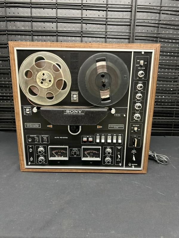 Vintage SONY TC-730 Reel to Reel Bi Directional Recording, powers up. Serial Number is 18414.  All (1 of 6)