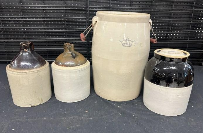 (4) pcs. Stoneware from local Hudson Valley estate. (1 of 1)