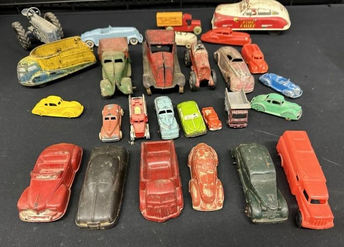 Vintage lot toy tucks, cars, etc. from Hudson Valley estate, includes, tin, metal, rubber, plastic, (1 of 8)