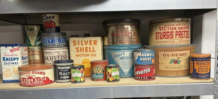Shelf lot old advertising tins & related, from Hudson Valley estate, used as props throughout the: Shelf lot old advertising tins & related, from Hudson Valley estate, used as props throughout the house. Great lot for dealers to sort out….