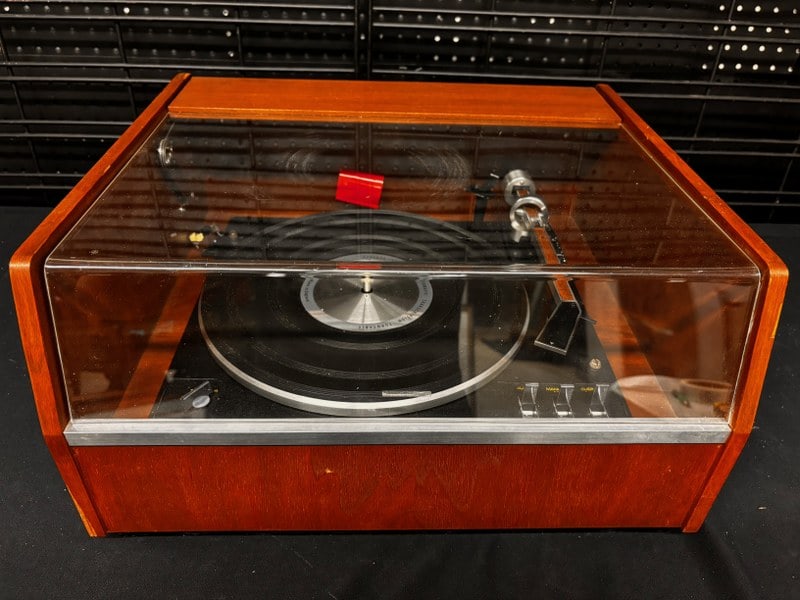 Vintage audio, Garard Synchro-Lab 95B turntable. Serial number unknown. Cosmetically clean. (1 of 5)