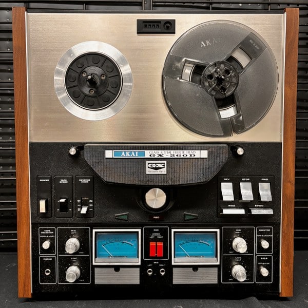 Vintage audio, Akai GX-260D reel-to-reel tape deck. Serial number 80311-00491. Unit powers up but (1 of 5)