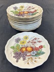(15) SPODE REYNOLDS pattern beautiful dinner plates, from Hudson Valley estate, ( we cleaned one,