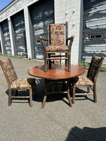 FLAT ROCK FURNITURE CO. Adirondack dining table with (4) chairs inlcuding (2) armchairs, in very