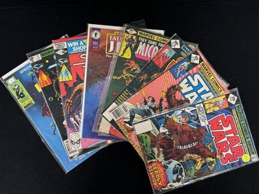 Lot of 8 sci-fi comics Star Wars Micronauts. Lot incudes Star Wars #13-15, Micronauts #5, Star Wars
