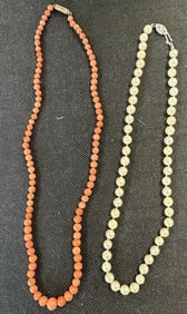 (2) pc. Necklace lot to incl. cultured pearl 15.5" long necklace & 18" long coral necklace, nice