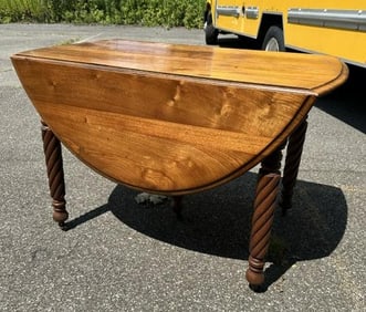 Wonderful circa 1900 walnut dropleaf dining table with (3) leaves, looks nice open with leaves or
