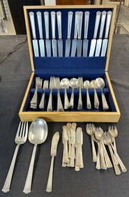 International Silver sterling silver Pantheon Pattern large flatware set to include (10) dinner