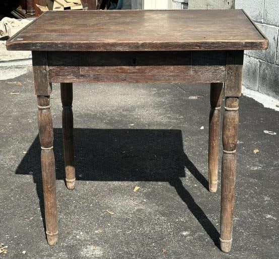 Nice weathered oak one drawer country stand, nice worn patina, structurally sound, from Hudson (1 of 2)