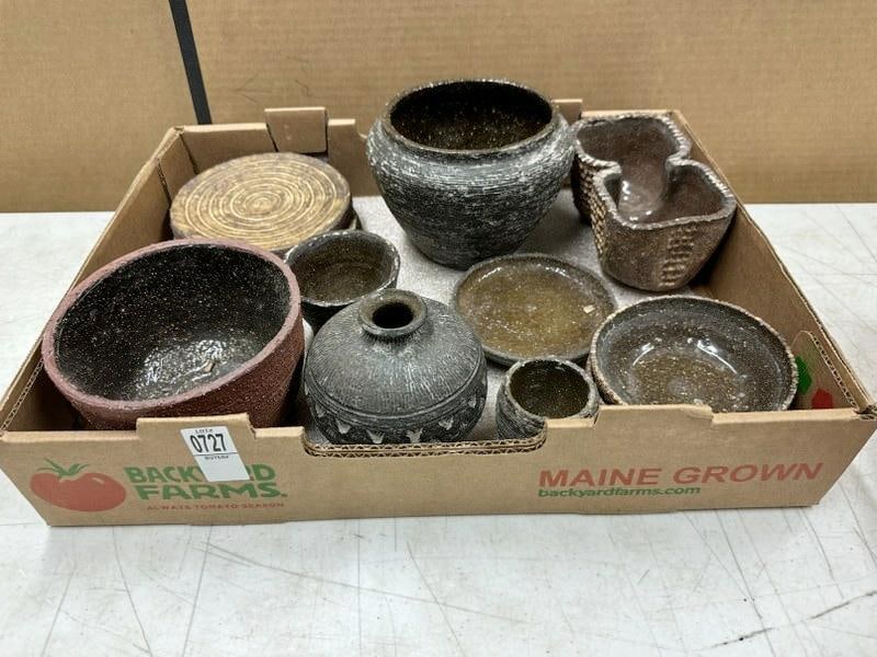 BEA BINGER estate lot of Mid Century art pottery, from fine Woodstock, New York estate, all in very (1 of 4)