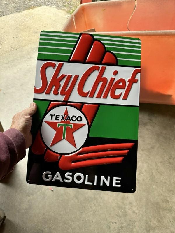 13 cases TEXACO SKY CHIEF GASOLINE tin embossed signs (18" X 12") 312 pcs. (1 of 1)
