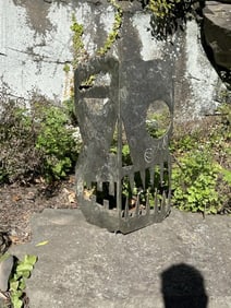 Maury Colow (1917-1993) Woodstock, N. Y. abstract steel face sculpture, measures 36" high x 19.5"