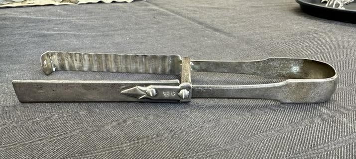 William Ely & William Fearn early silver asparagus tongs, hallmarks as pictured,: William Ely and William Fearn early silver asparagus tongs, hallmarks as pictured, measures 9" long, nice condition, weighs ( 5.61 troy ounces ). From Hudson Valley estate collection of 18th & 19th ce