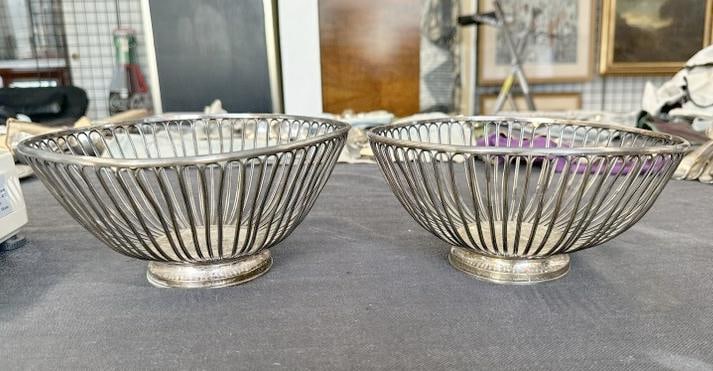 (2) silver fruit bowls, test (900) silver, not marked, weighs (26.75 troy ounces ), measure 8": (2) silver fruit bowls, test (900) silver, not marked, weighs (26.75 troy ounces ), measure 8" across x 4" high. From Hudson Valley estate collection of 18th & 19th century silver, her Mother purchase