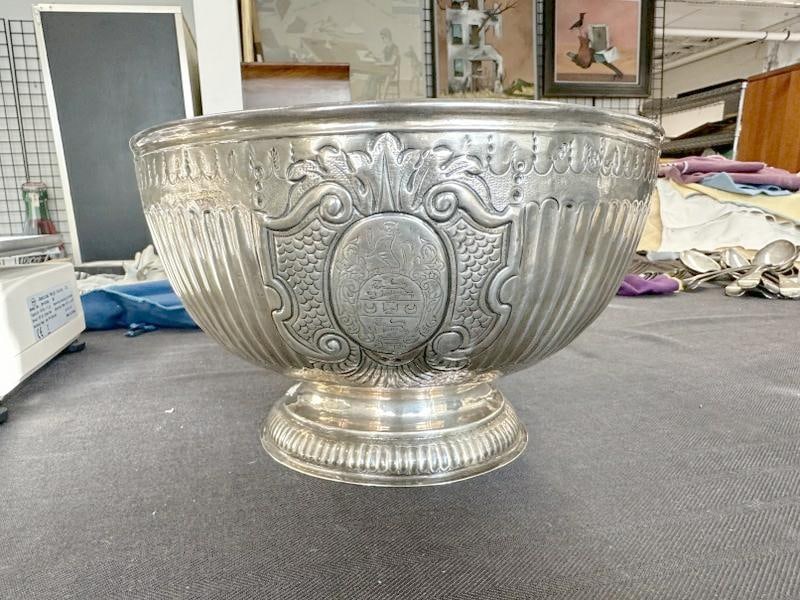 Early silver bowl, no hallmarks we can see, tests (900) silver, ( weighs 25.10 troy ounces ).: Early silver bowl, no hallmarks we can see, tests (900) silver, ( weighs 25.10 troy ounces ). Measures 5.75" high x 9.5" across the top. Has monograms on both sides. From Hudson Valley estate collecti