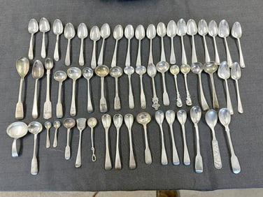 (54) small silver spoons incl. demitasse, salt & condiment spoons, baby spoons, (1) souvenir spoon,