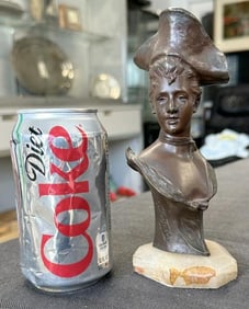 George Van Der Straeten Art Nouveau bronze of woman on marble base
