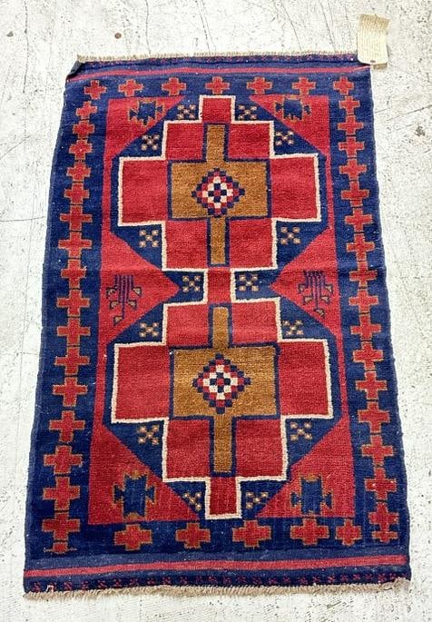 Handmade wool oriental scatter rug, nice and clean, measures 52.5" x 31". (1 of 4)