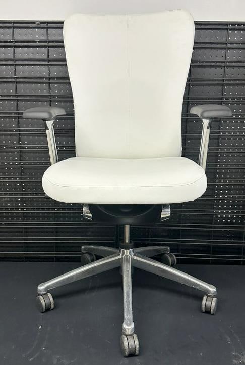 HAWORTH high end  swivel office task chair, with white leather seat and back, fine condition, with (1 of 4)