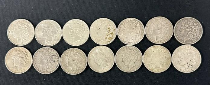 (14) silver dollars from Hudson Valley estate, Peace & Morgan, pictured fronts and backs….dates (1 of 6)