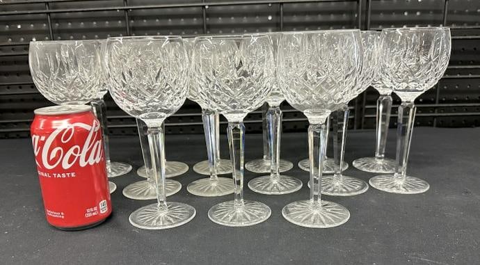 (15) WATERFORD Linsmore oversized wine glasses, measuring 7.5" high, nice overall estate condition.: (15) WATERFORD Linsmore oversized wine glasses, measuring 7.5" high, nice overall estate condition.