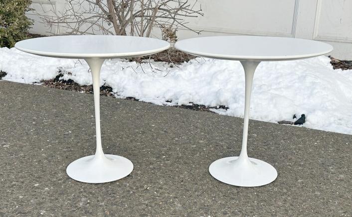 Pair Mid Century style contemporary side tables with tulip bases and oval tops, unsigned, very nice (1 of 5)