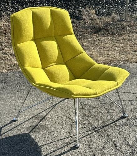 KNOLL wonderful modern Mid Century style chair, clean lime greenish fabric, chrome base,: KNOLL wonderful modern Mid Century style chair, clean lime greenish fabric, chrome base, structurally sound with wonderful form, label intact underneath, measures 33" across the seat…..All the high 