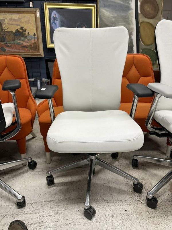 HAWORTH high end  swivel office task chair, with white leather seat and back, fine condition, with (1 of 2)