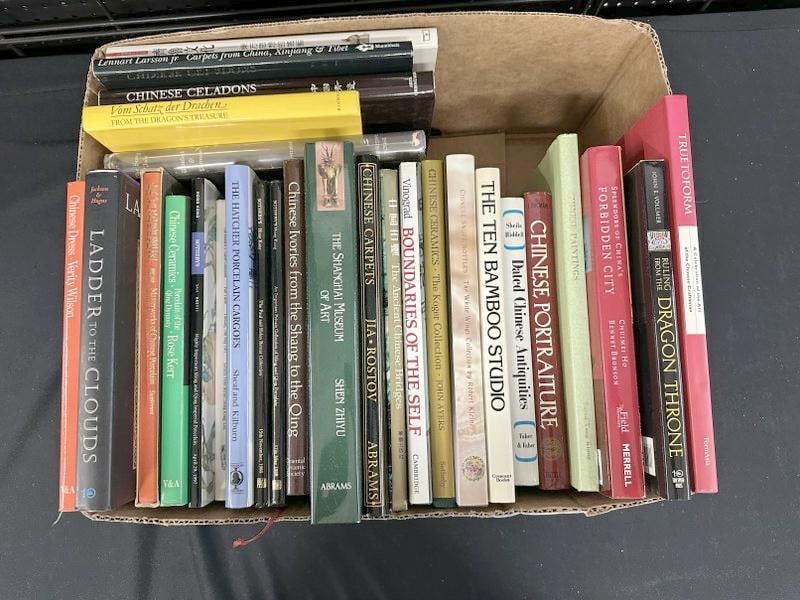 (28) harcover ASIAN reference and related books, most all with dust jackets, from fine non smoking: (28) harcover ASIAN reference and related books, most all with dust jackets, from fine non smoking estate in very nice condition. From one owner estate collection of Asian and related goods in Troy, N