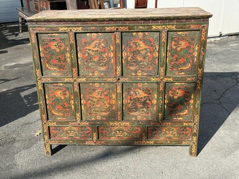 Decorative Asian (8) drawer cabinet ( no pulls on drawers ), origin unknown, structurally sound, (1 of 4)