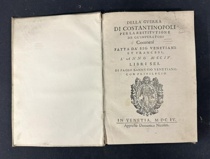 (1604) DELLA GUERRA DI CONSTANTINOPOLI PER LA RESTITUZIONE DE GL' IMPERATORI. Some foxing, spine and: (1604) DELLA GUERRA DI CONSTANTINOPOLI PER LA RESTITUZIONE DE GL' IMPERATORI. Some foxing, spine and inside intact, some notations underlined in red chalk like lines….from estate in Hyde Park, N.Y.