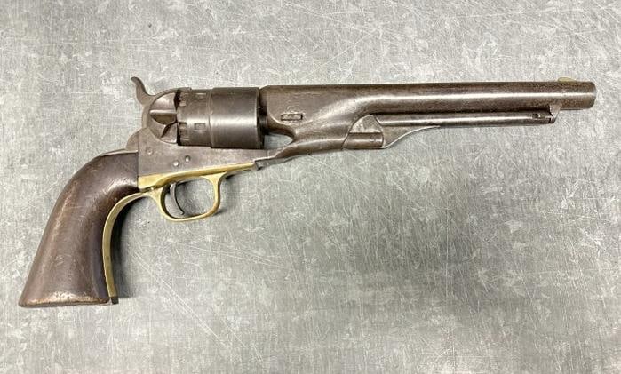 COLT Civil War era revolver, the (3) Serial Numbers underneath all match ( 134567 ), looks all: COLT Civil War era revolver, the (3) Serial Numbers underneath all match ( 134567 ), looks all original, nice patina, just as we found it, from the estate of a Civil War enthusiast. Measures approx. 1