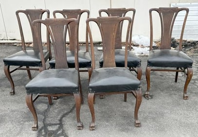 (6) circa 1910 oak T back dining chairs, original finish, good overall estate condition. Were used
