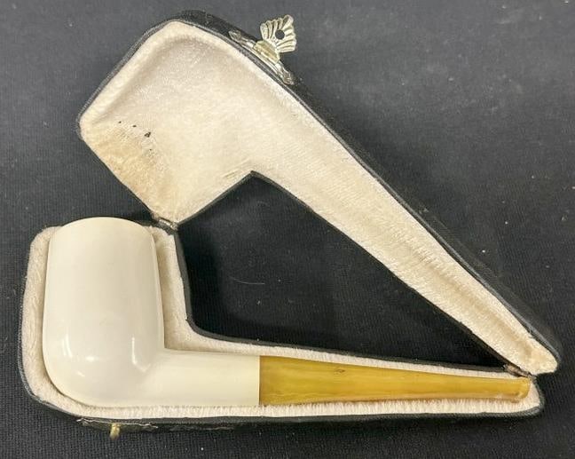 Turkish MEERSCHAUM 13"/16" bowl, circa 1970's….in very nice condition to us, we see no: Turkish MEERSCHAUM 13"/16" bowl, circa 1970's….in very nice condition to us, we see no damage….from local estate collection we are selling.