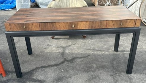 Wonderful modern contemporary desk, rosewood veneer, nice form, nice condition, unsure of Maker,