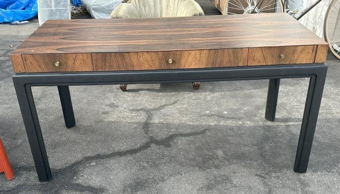 Wonderful modern contemporary desk, rosewood veneer, nice form, nice condition, unsure of Maker,: Wonderful modern contemporary desk, rosewood veneer, nice form, nice condition, unsure of Maker, measures 57.25" x 25" x 28.75" high. From fine Dutchess County home.