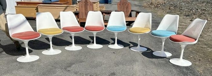 (8) contemporary Mid Century style tulip base chairs, all structurally sound, (1 chair has repaired