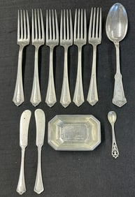 Estate lot misc. STERLING SILVER including pair of matching butter knives, (6) matching dessert