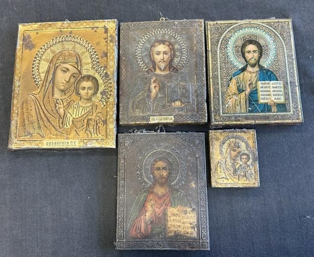 (5) Icons, all tin frames, some scuffs and wear to finish, to show scale the largest measures 8.75": (5) Icons, all tin frames, some scuffs and wear to finish, to show scale the largest measures 8.75" x 7". From local estate collection we are selling.