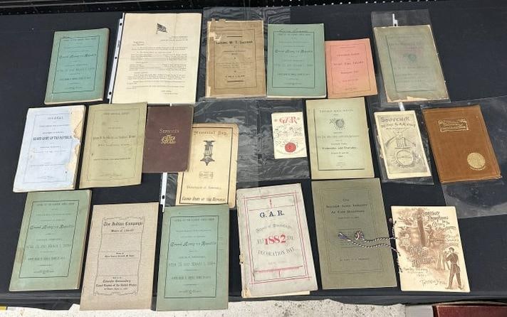 Big estate lot GAR and related booklets, from estate from Mid West originally and ended up with: Big estate lot GAR and related booklets, from estate from Mid West originally and ended up with family on East Coast, great lot for a dealer to sort out.