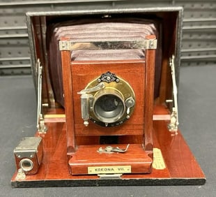 KORONA VII GUNDBLACH - MANHATTAN OPTICAL CO. 5x7 camera, nice and clean…..