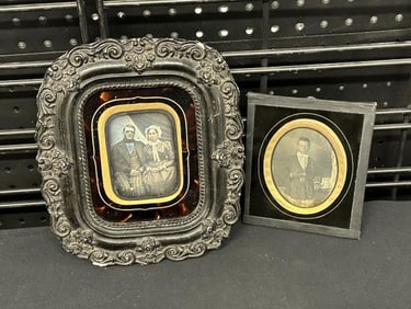 Lot of 2 Framed European daguerreotypes: 1) Daguerreotype approximately 4" x 3" in