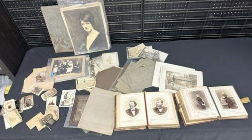 Misc. lot of older PHOTOGRAPHY to include (2) Victorian albums with cabinet cards, some loose cdv's,