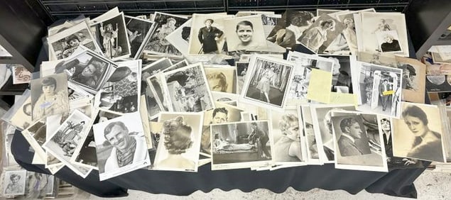 ( 277 ) older black & white Celebrity PRESS PHOTOGRAPHS, most all in sleeves, most all 8" x 10", has