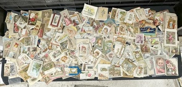 Wonderful large lot of Victorian TRADE CARDS, LITHO'S, GREETING CARDS & related....many, many