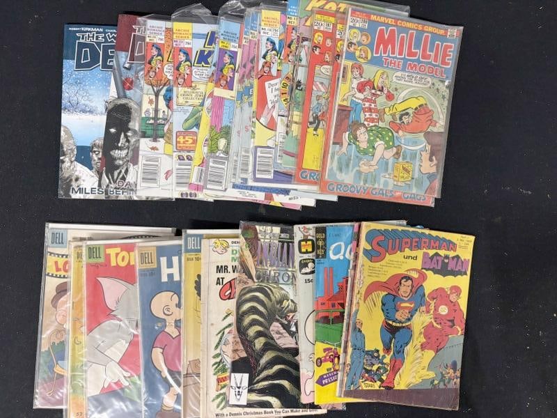 Lot of 29 miscelaneous comics. Lot includes two Walking Dead trade paperbacks, 10 issues ofArchie (1 of 3)